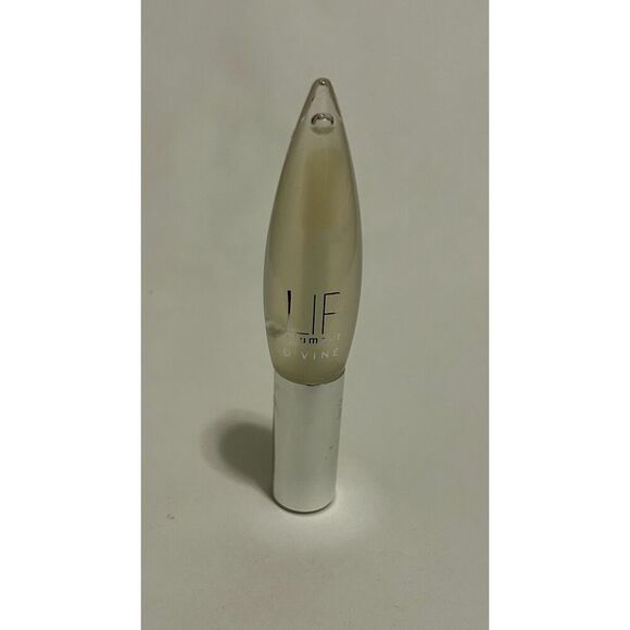 D=Vine Lip Plumper Volume and Glossy Shine - Picture 1 of 10